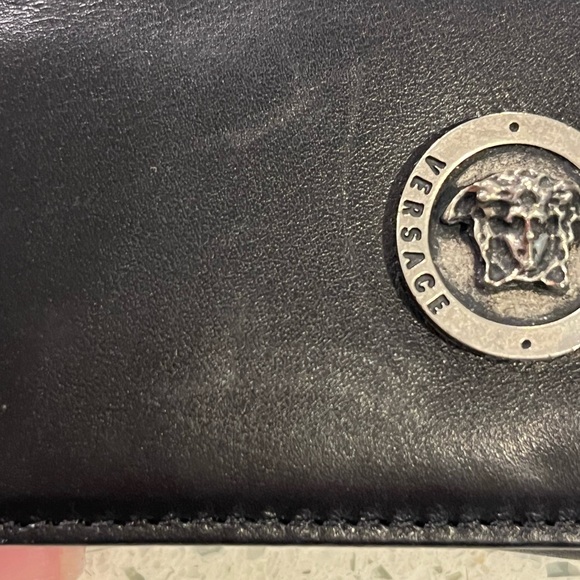 Versace Key Holder—Vintage Gianni Versace in EUC - Picture 3 of 6